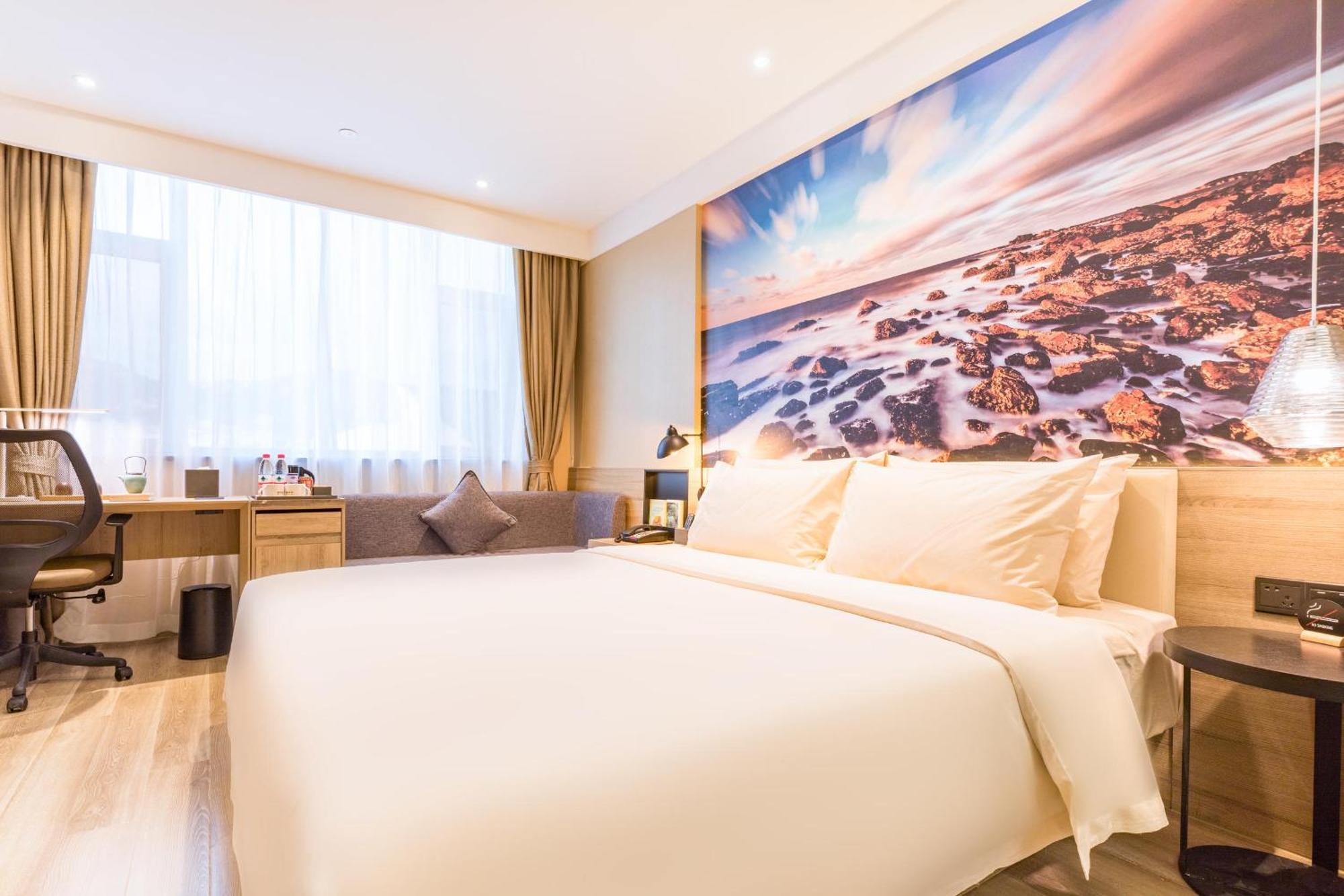 Atour Hotel Weihai City Center Экстерьер фото